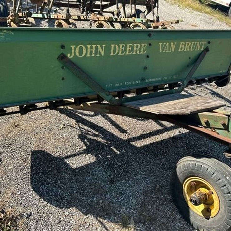 John Deere No. 9 Fertilizer Attachment
