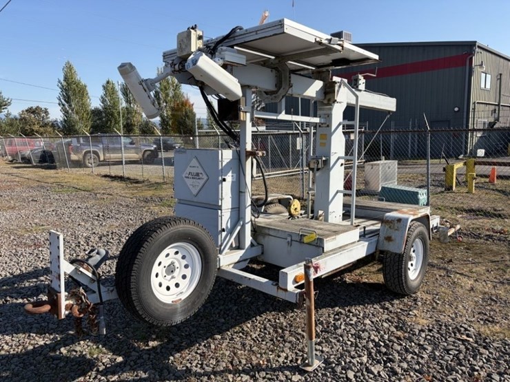 2005-american-signal-t520-radar-speed-trailer-image-1