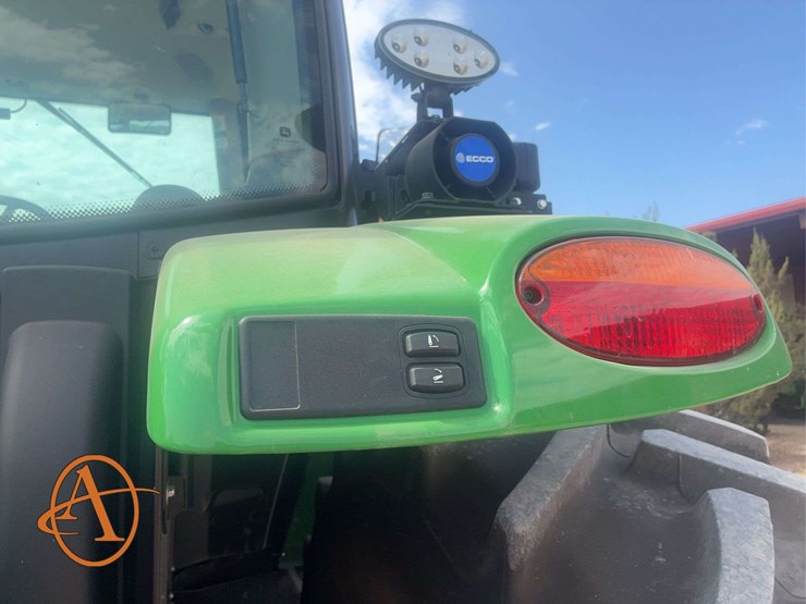 2022-john-deere-r-image-25
