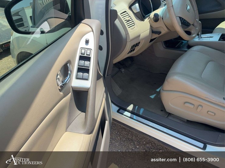 2014-nissan-murano-image-9
