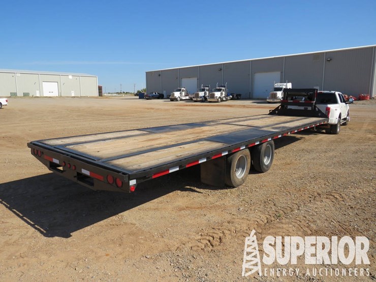 2012-starlite-32tdgn-t/a-gooseneck-trailer-image-3