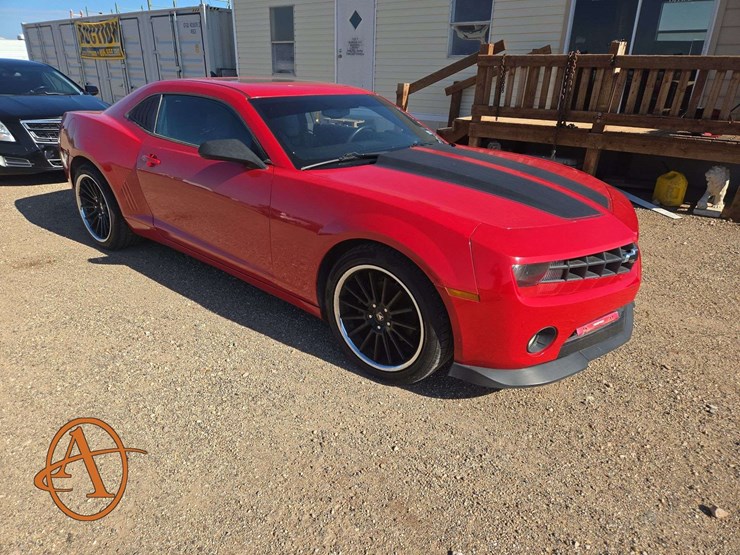 2011-chevrolet-camaro-coupe-image-2