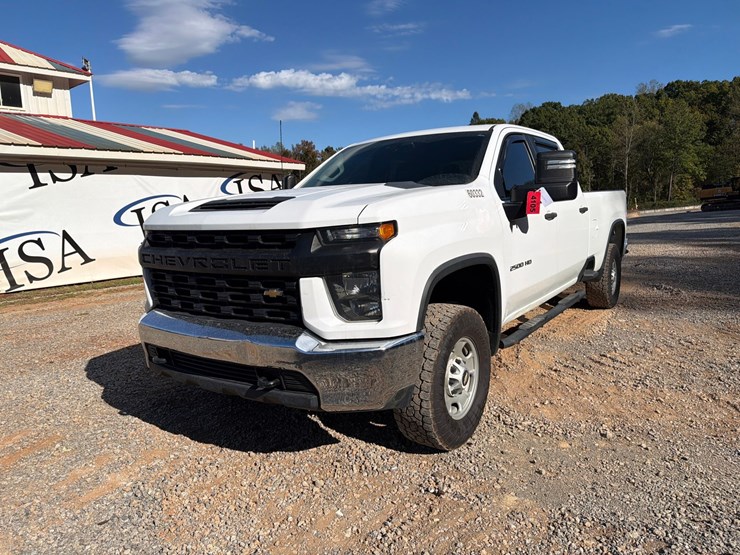 #4105-•-2021-chevrolet-2500hd-truck-image-1