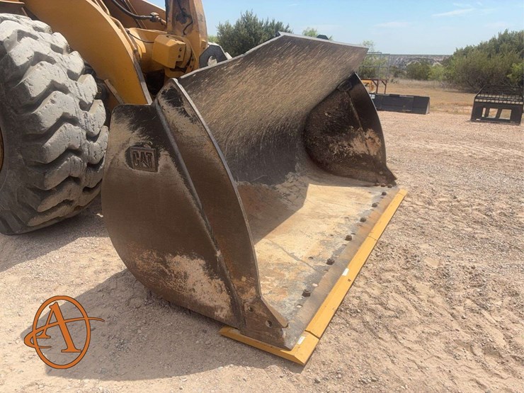 caterpillar-966k-image-8