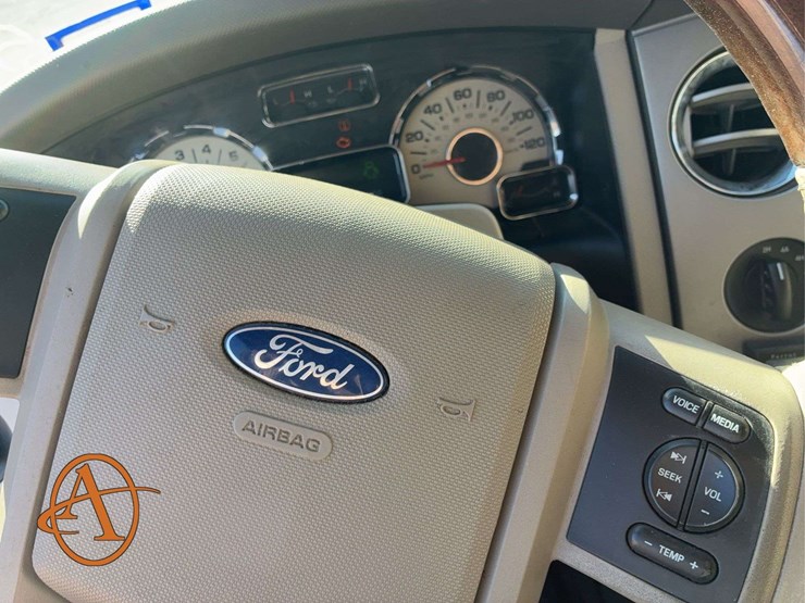 2008-ford-expedition-limited-image-33