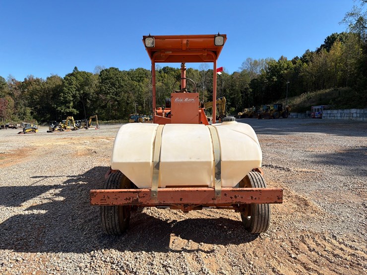 #4104-•-broce-broom-rj350-sweeper-image-8