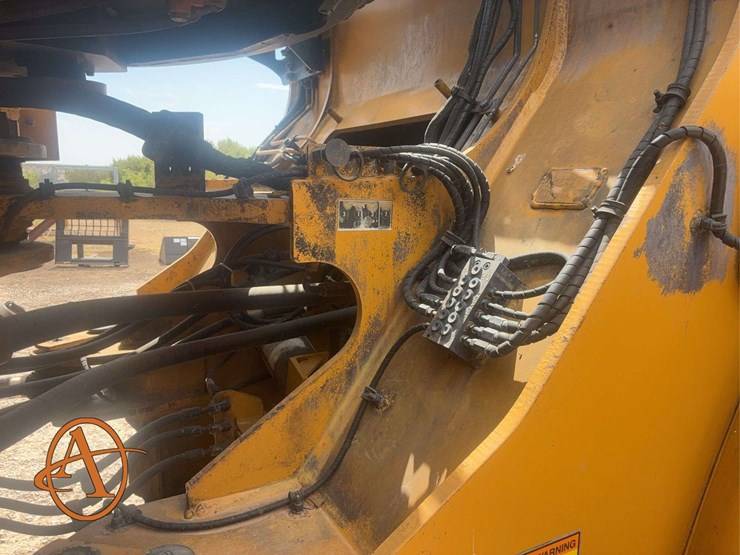 caterpillar-966k-image-6