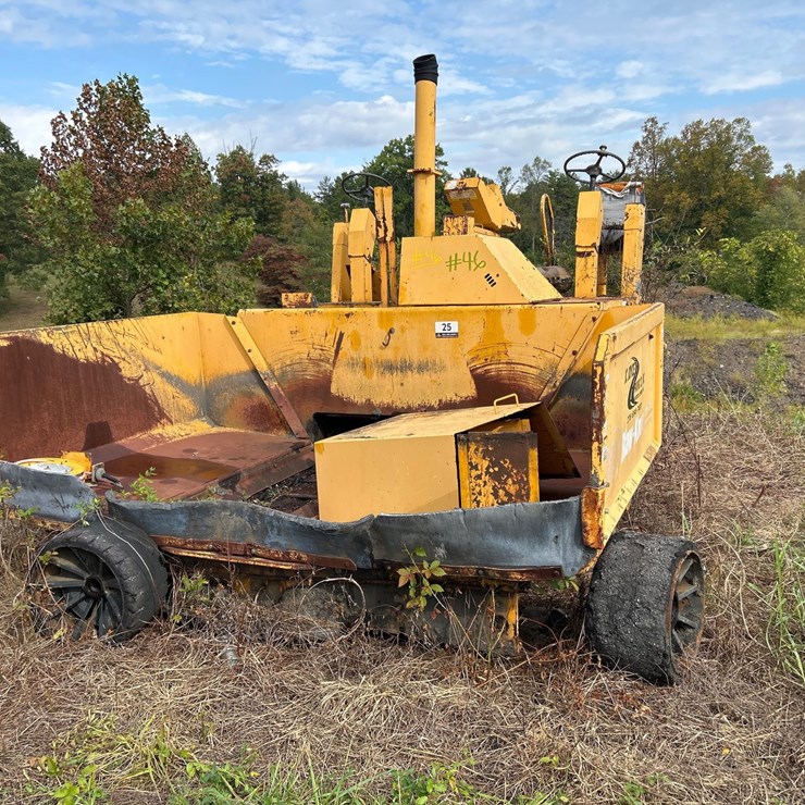 #46 • Blaw-Know Asphalt Paver