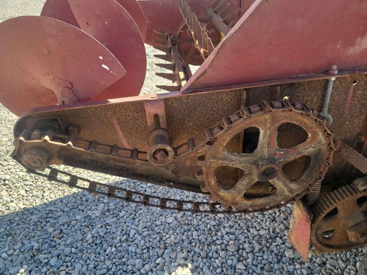 lazarus-manure-spreader-image-12