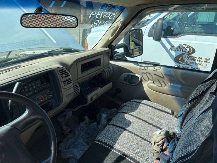 #96-•-1998-chevrolet-c3500-pickup-truck-image-15