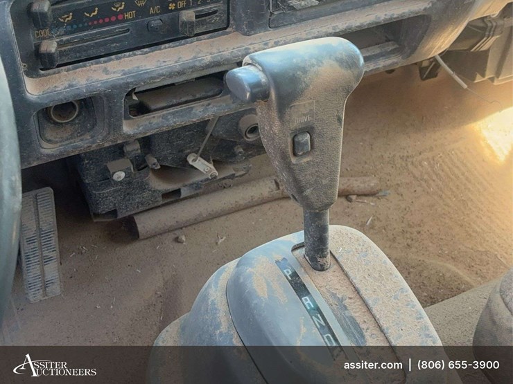 2006-chevrolet-w3500-image-30