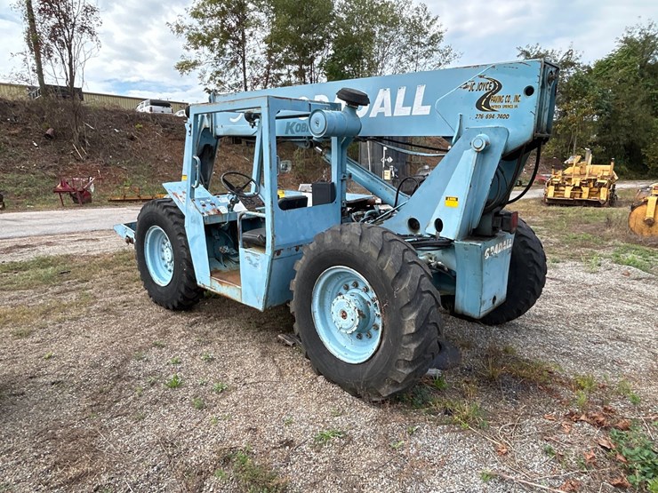 #48-•-gradall-telehandler-image-3