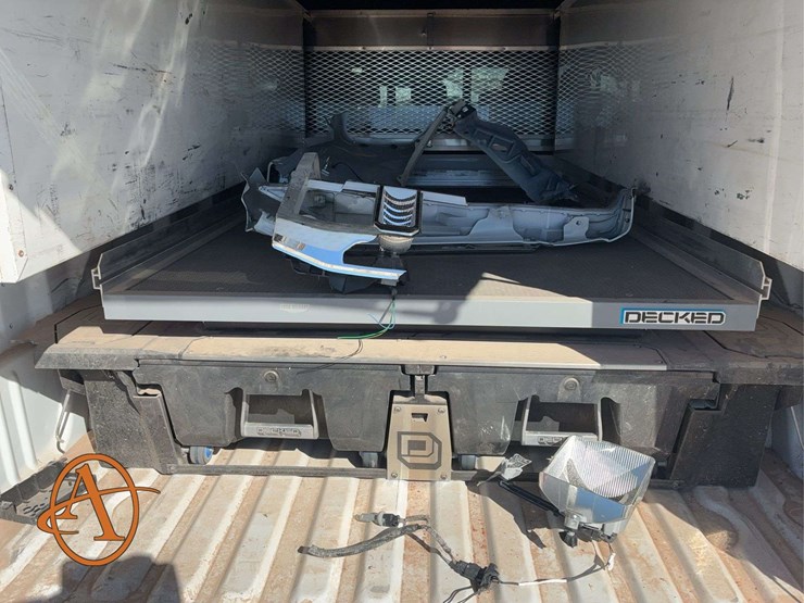 2024-ford-f350-image-14