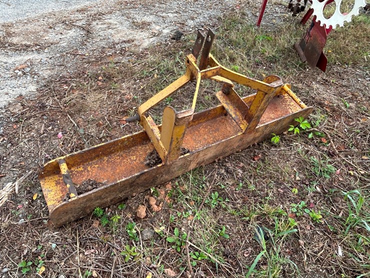 #21-•-3-point-6’-ripper-attachment-image-3