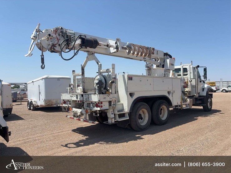 2008-international-workstar-7400-image-6