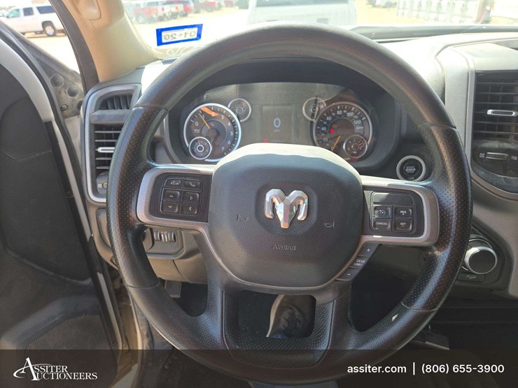 2020-ram-2500-tradesman-image-14