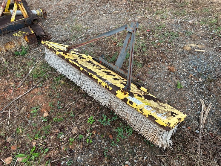#18-•-3-point-6’-brush-attachment-image-4
