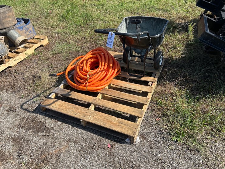 #64-•-water-hose-&-fertilizer-spreader-image-1