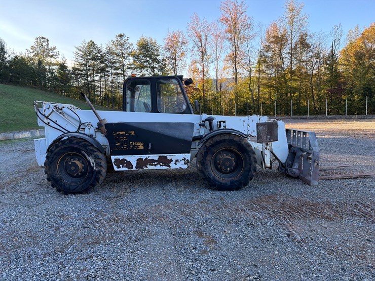 #4102-•-caterpillar-th103-telehandler-image-6
