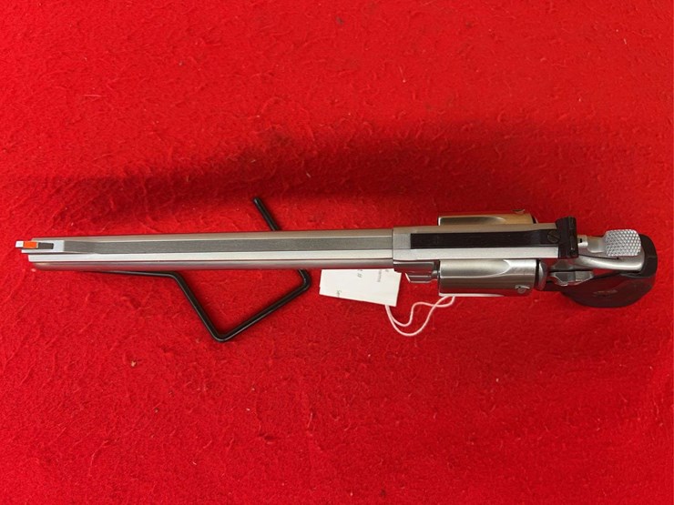 s&w-model-629-.44-magnum-da-revolver-image-3