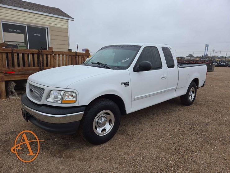 1999-ford-f150-lariat-image-1