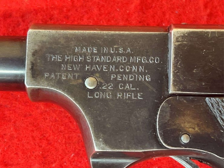 high-standard-model-b-.22-lr-semiauto-pistol-image-12