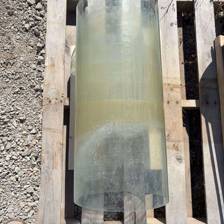 Visible Pump Cylinder