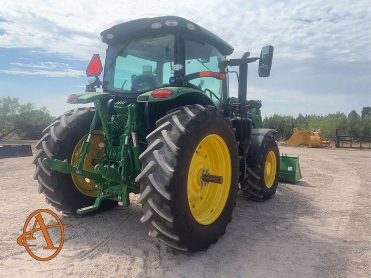 2022-john-deere-r-image-4