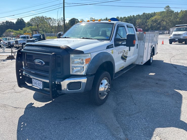 #95-•-2011-ford-f-450-pickup-truck-image-1