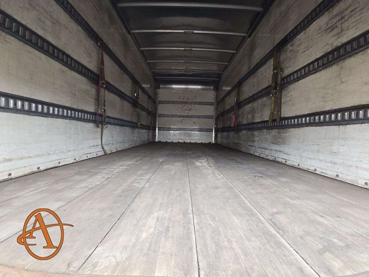 2019-hino-195-cab-over-engine-/-single-box-truck-image-7