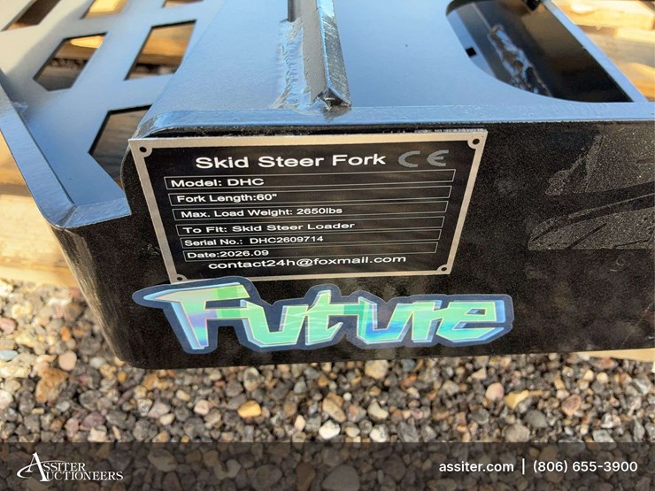 future-ft-dhc-skid-steer-forks-image-6