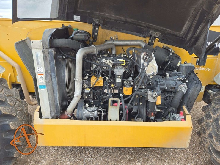 caterpillar-th514d-image-23