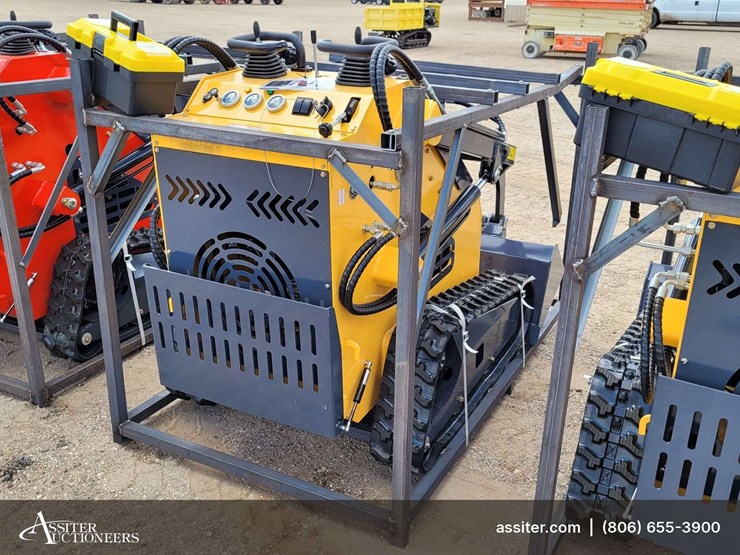 2026-zjz-380-mini-skid-steer-loader-image-3
