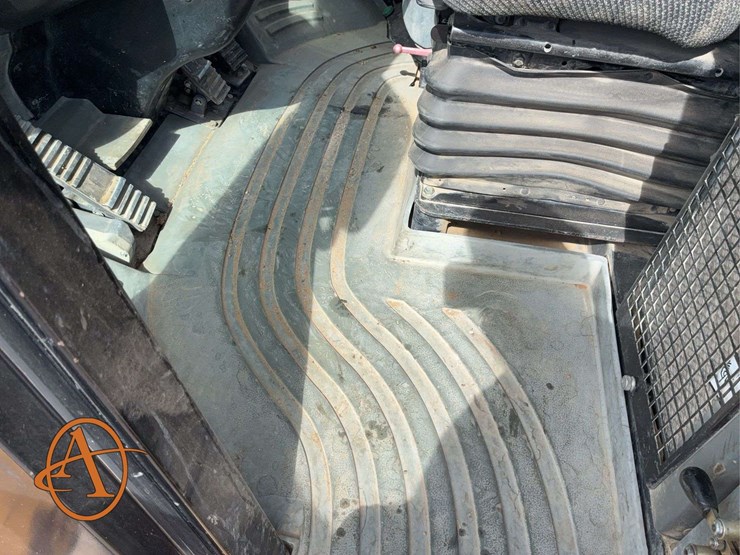 2003-caterpillar-966g-wheel-loader-image-23