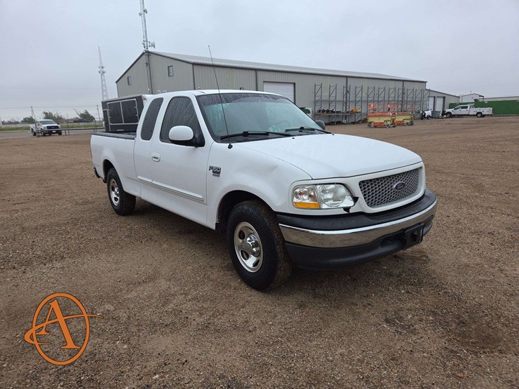 1999-ford-f150-lariat-image-2