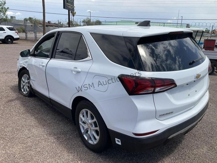 2024-chevrolet-equinox-lt-suv-image-6