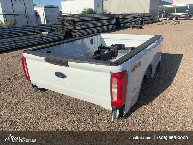 2023-ford-truck-bed-image-4