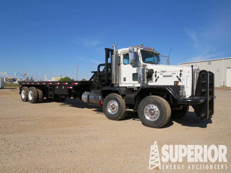 2006-kenworth-c500b-image-1