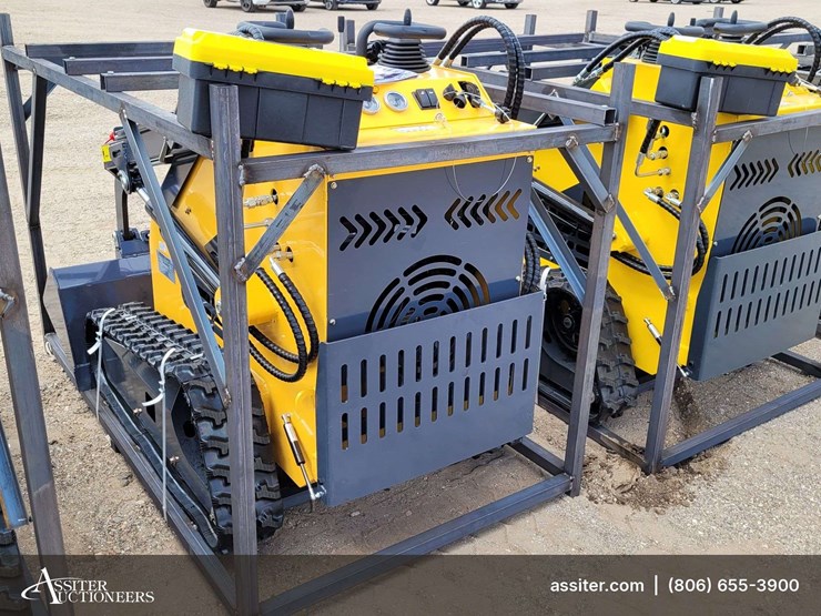 2026-zjz-380-mini-skid-steer-loader-image-4