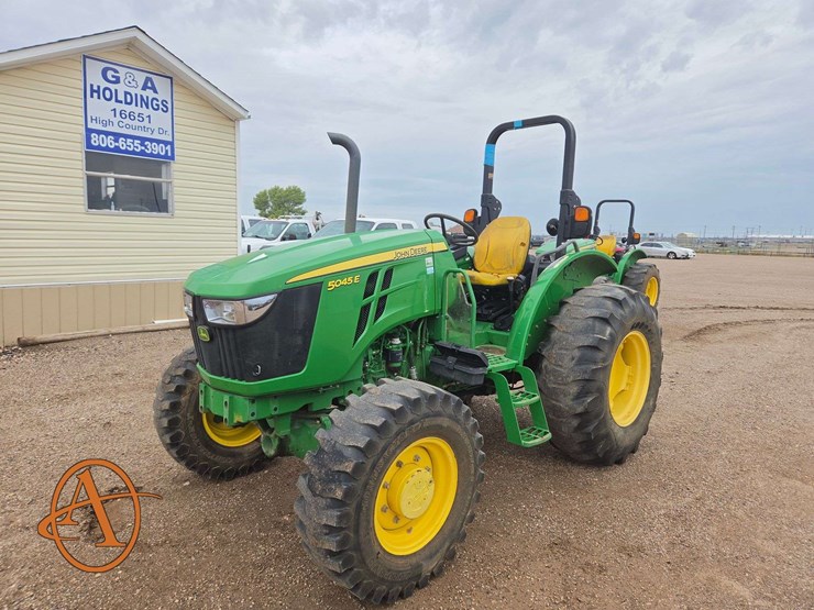 john-deere-5045e-image-1