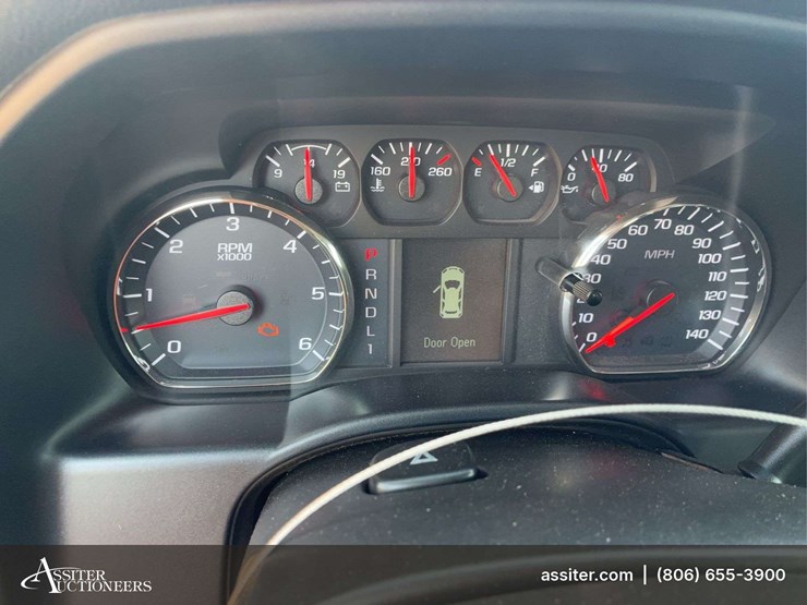 2017-chevrolet-silverado-2500-image-30