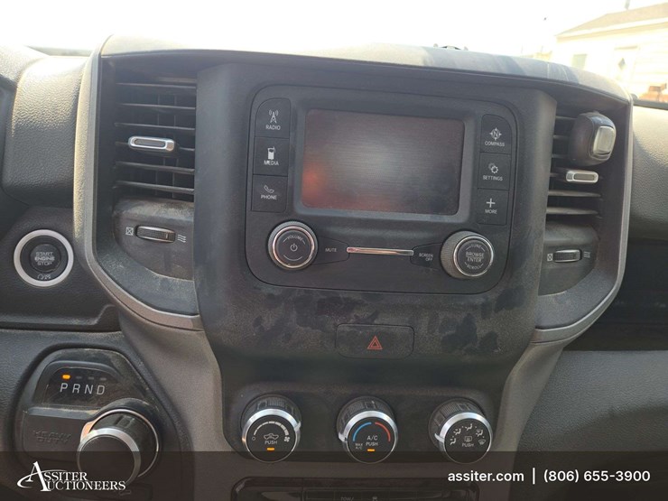 2020-ram-2500-tradesman-image-11