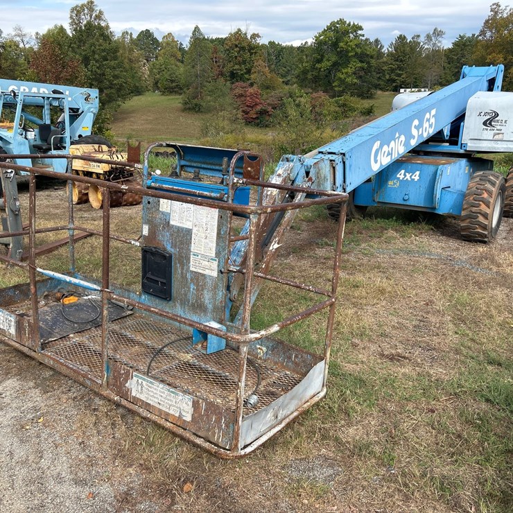 #51 • Genie S65 Boom Lift