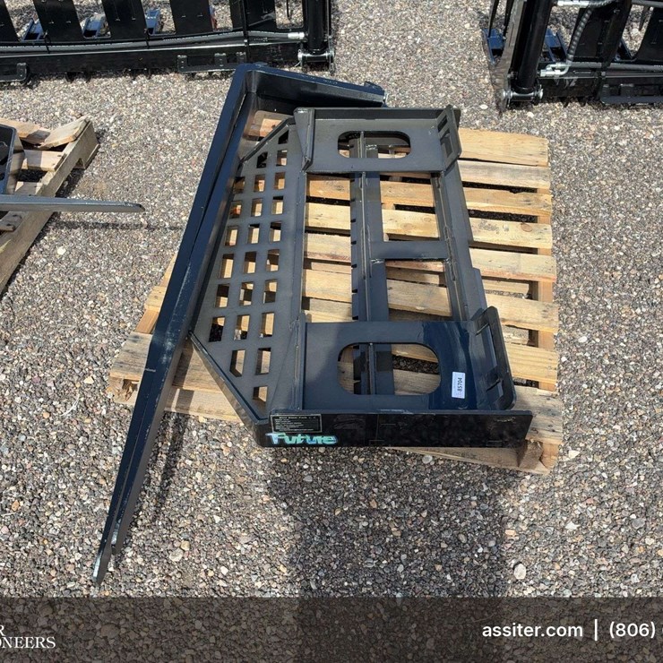 Future FT-DHC Skid Steer Forks