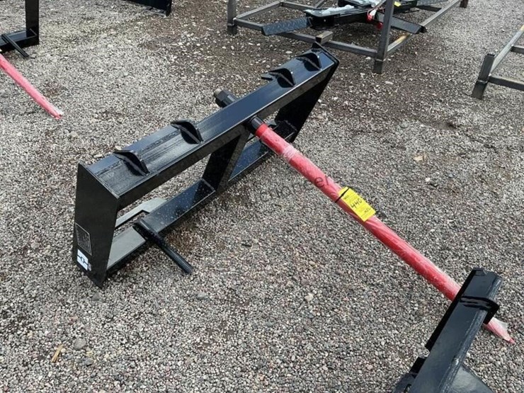 2026-giyi-hay-spear-for-skid-steer-image-1