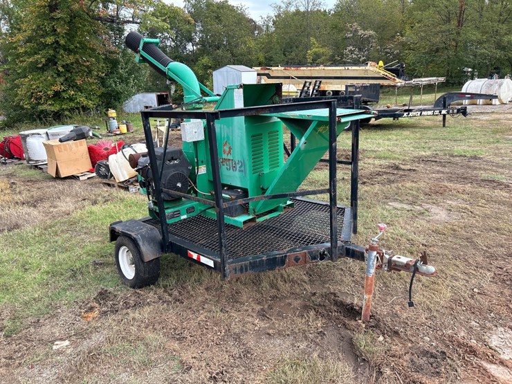 #54-•-trailer-mounted-finn-straw-blower-image-7