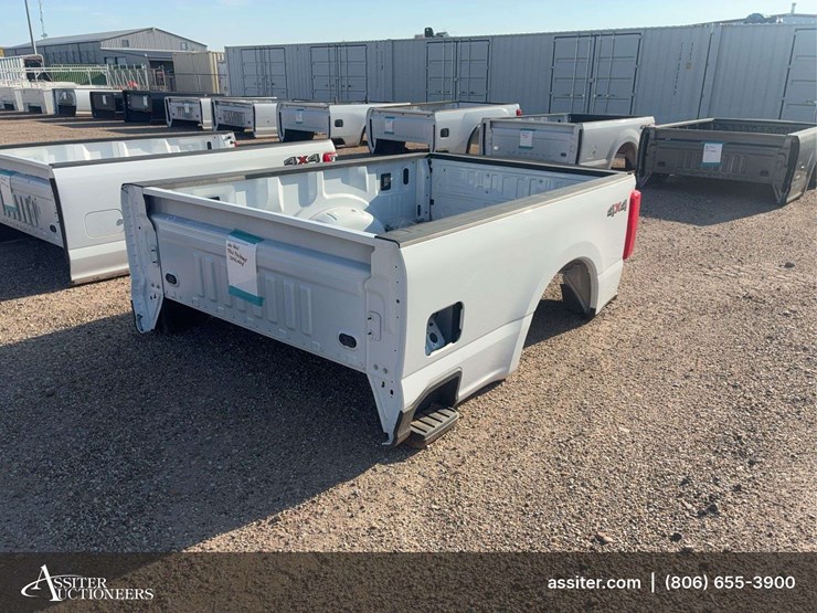 2023-ford-truck-bed-image-1