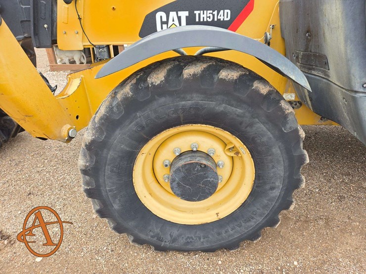 caterpillar-th514d-image-24