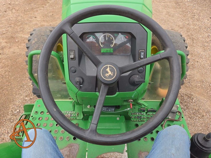john-deere-5045e-image-13