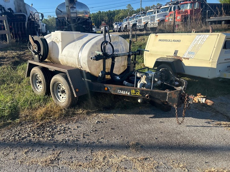 #2-•-water-pump-&-tank-trailer-image-5